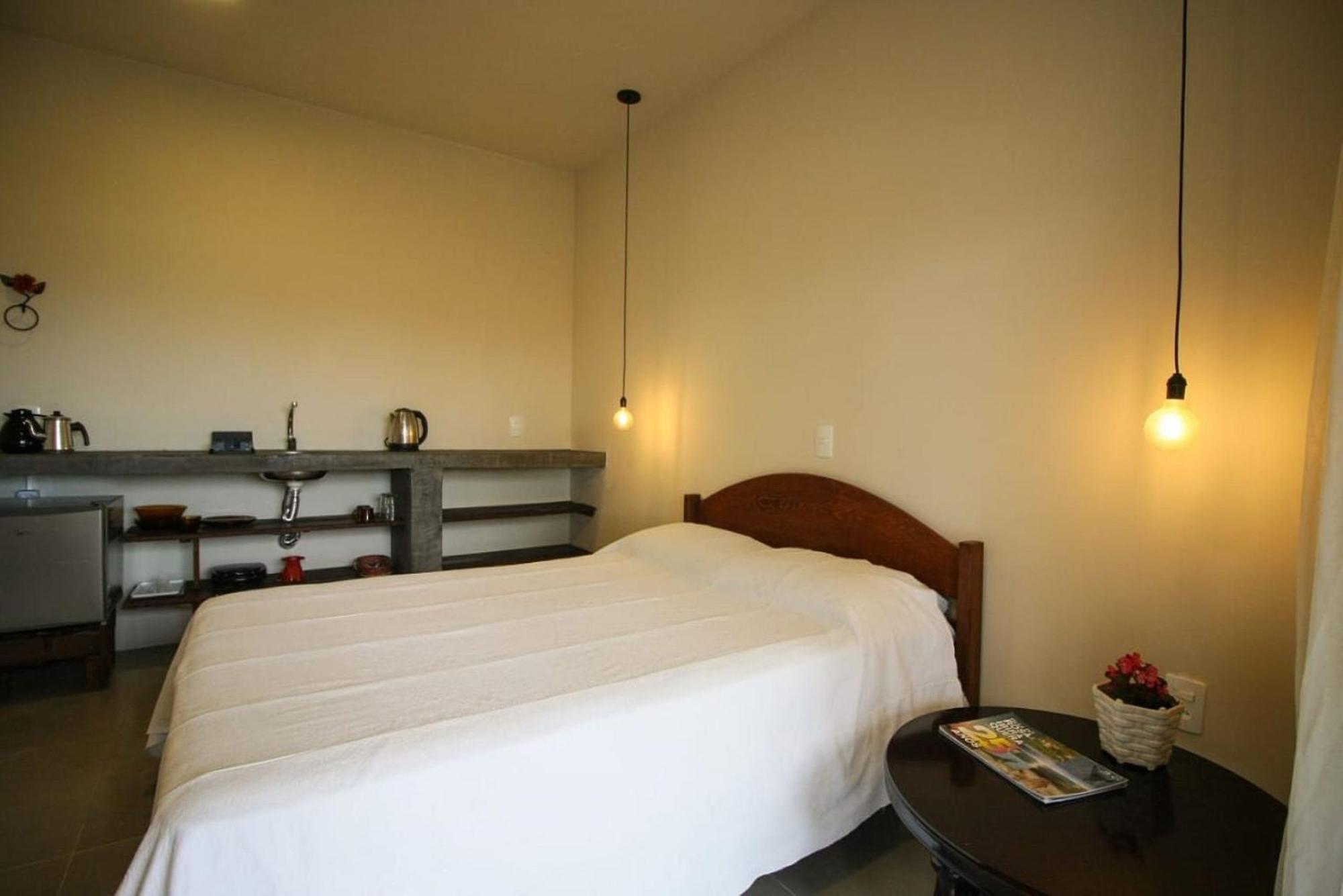 Hospedaria Noite Lunar - Imbituba Praia do Rosa Ngoại thất bức ảnh