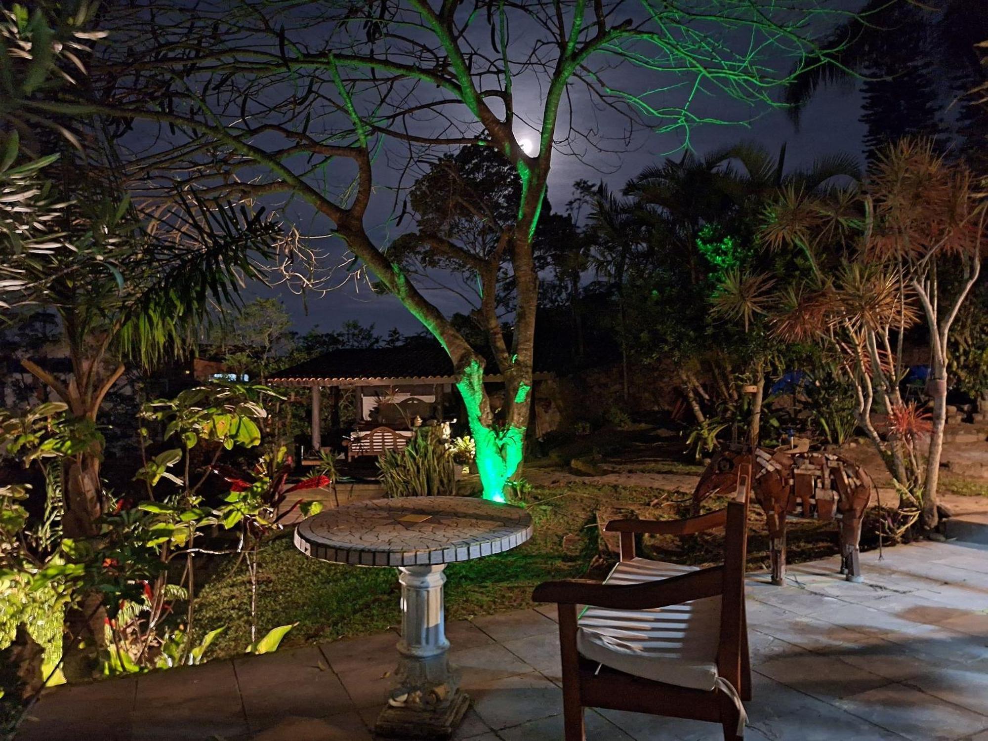 Hospedaria Noite Lunar - Imbituba Praia do Rosa Ngoại thất bức ảnh
