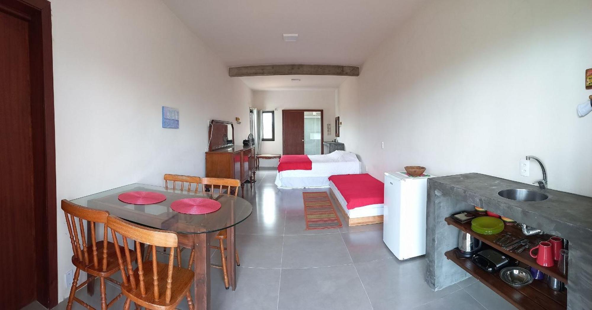 Hospedaria Noite Lunar - Imbituba Praia do Rosa Ngoại thất bức ảnh