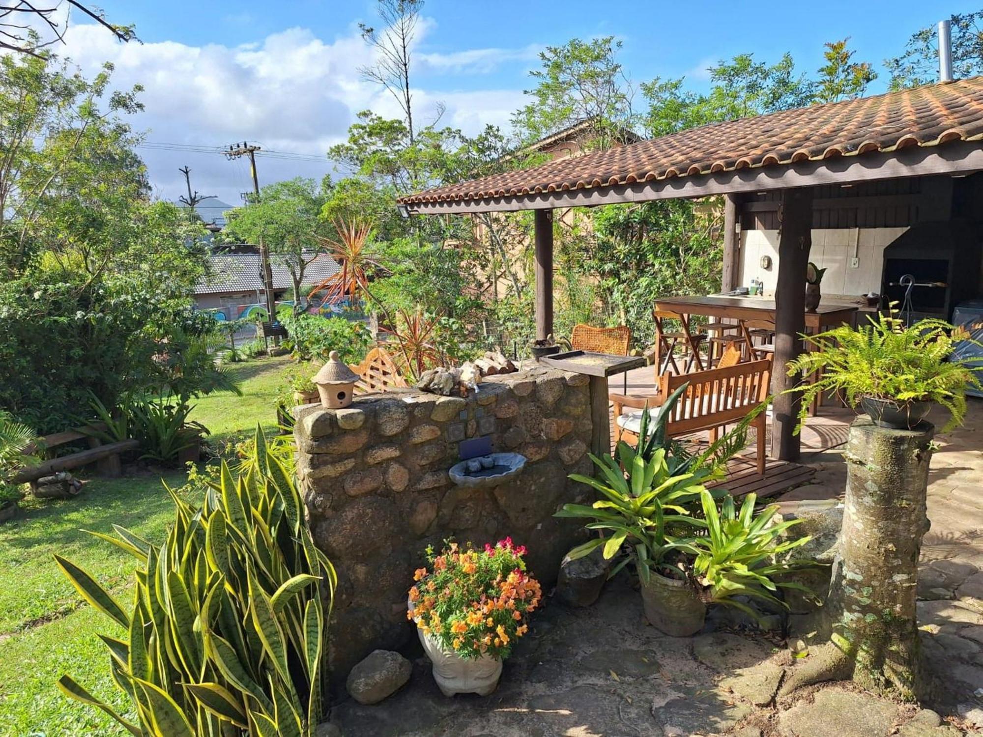 Hospedaria Noite Lunar - Imbituba Praia do Rosa Ngoại thất bức ảnh